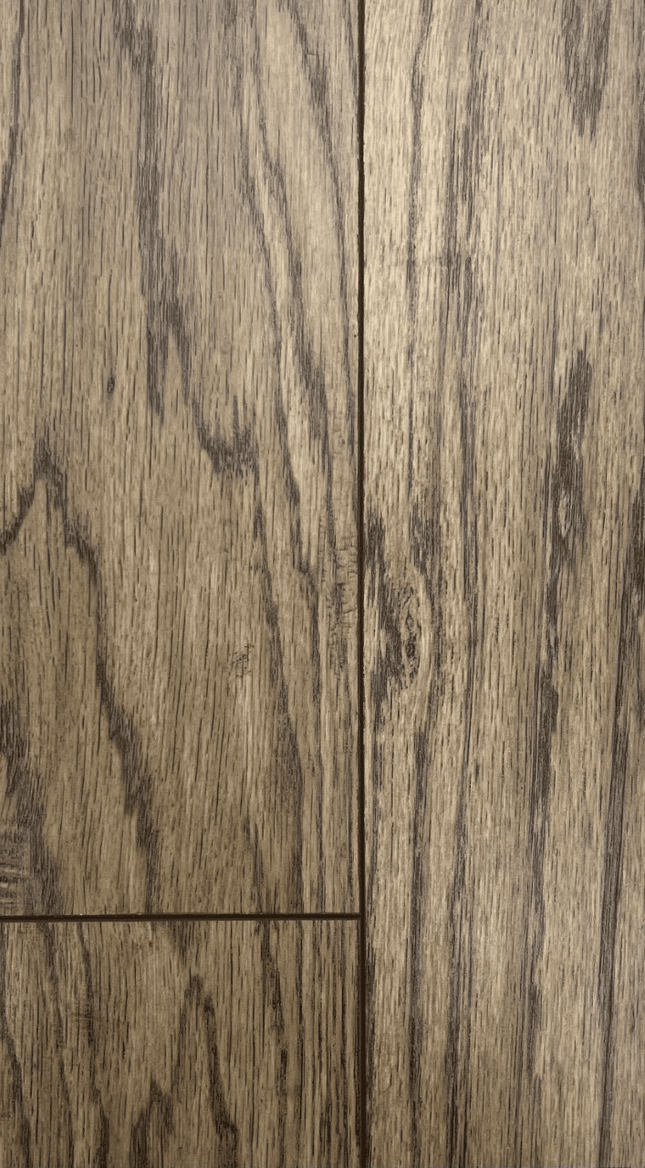 Uniboard Canadian 14 mm Laminate – Burnished Oak – 11.46 SQFT/Box